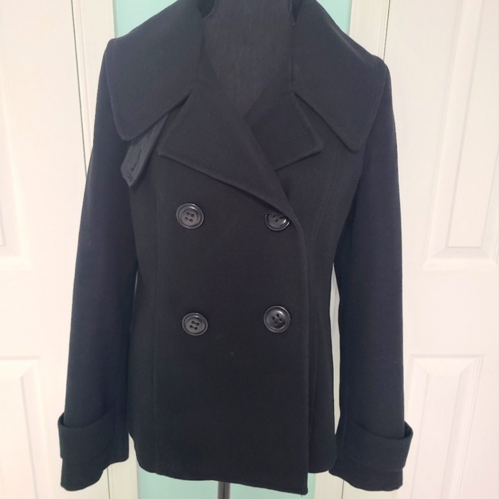 Beautiful NewPenny Peacoat
